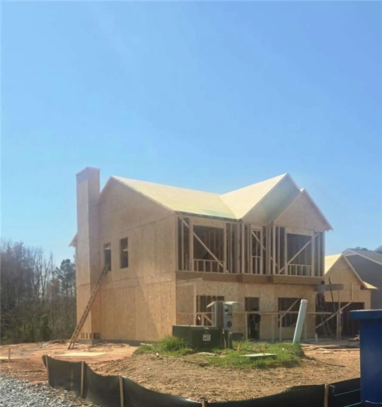 Image 2 of a home in Harmony Farms.