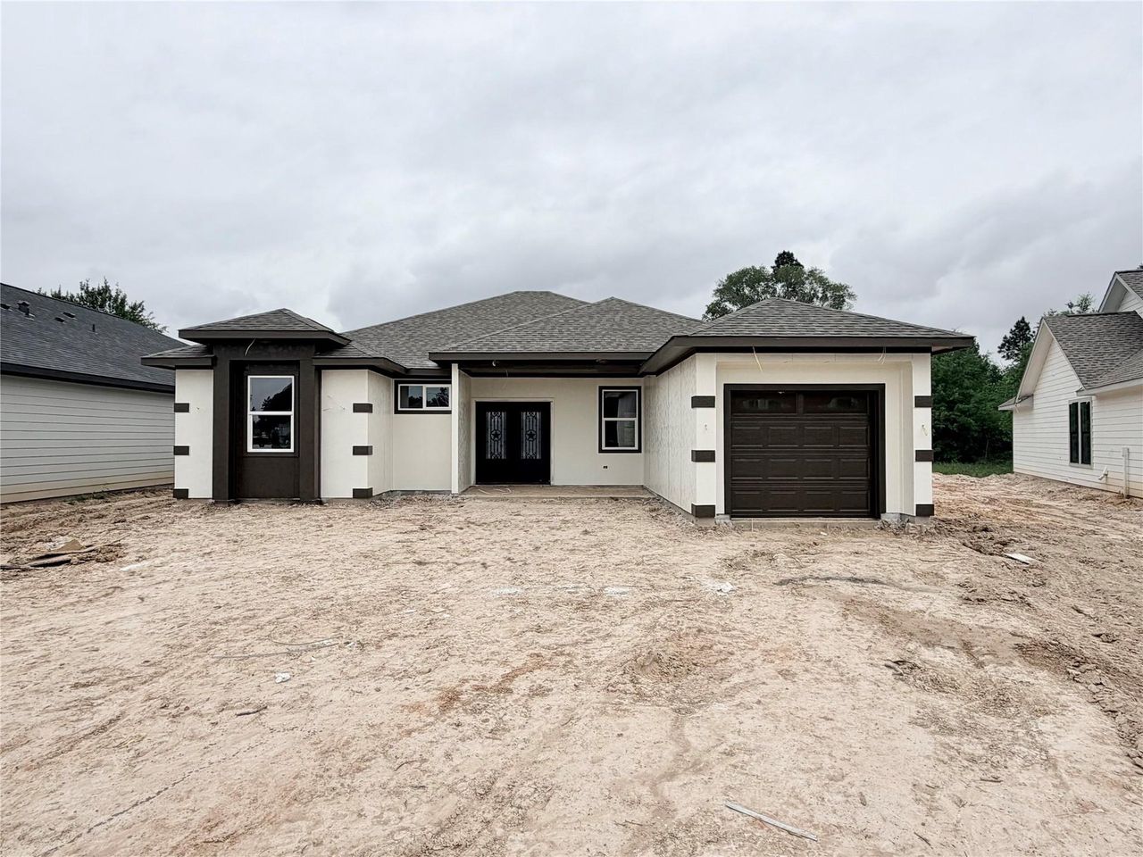 Image 2 of a home in .