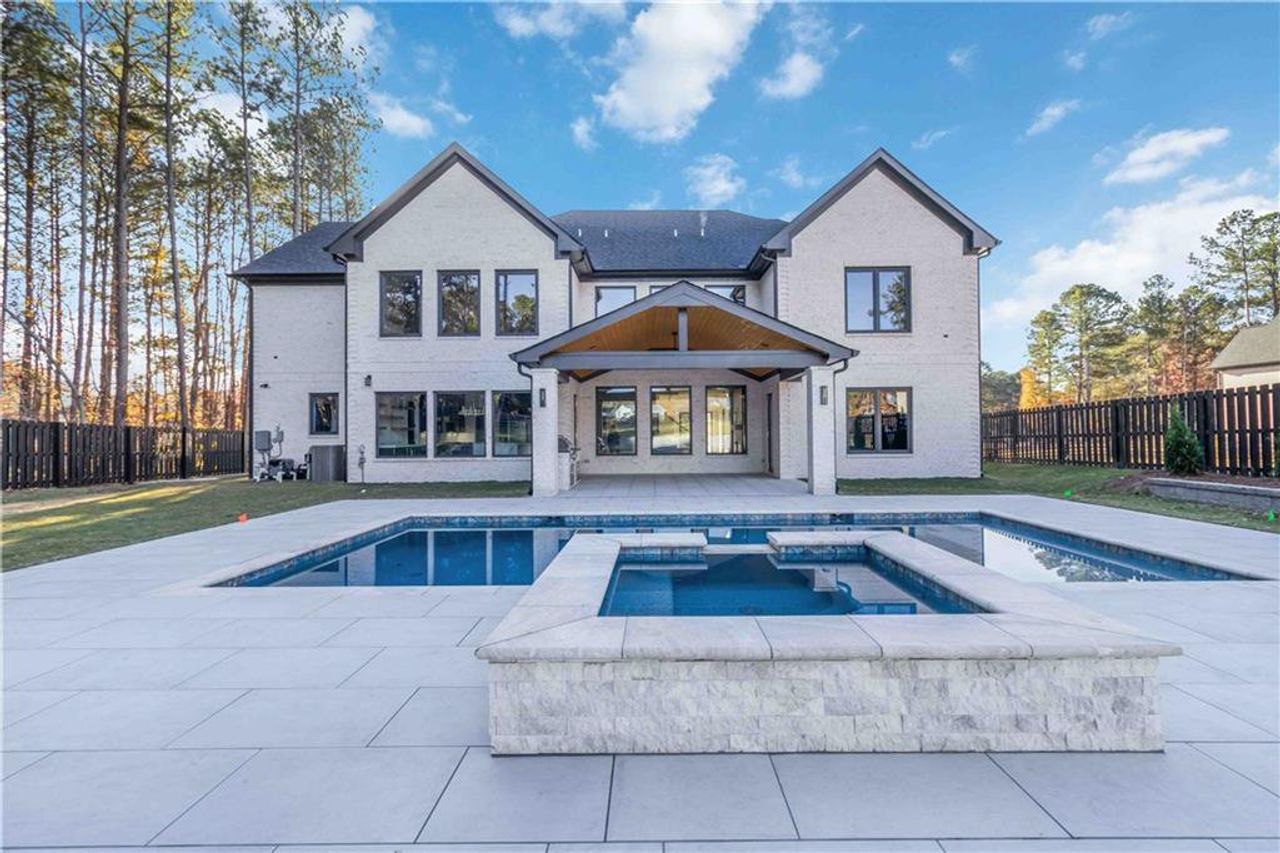 Exterior details and patio area of a home in , Lawrenceville (Image 2).