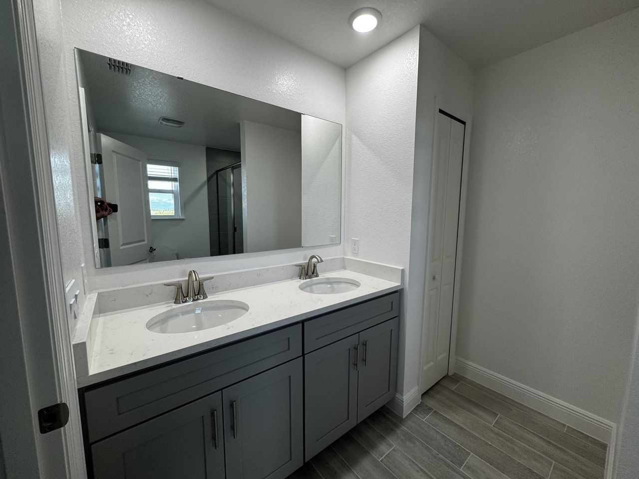 Furnished interior view inside a new home in Orchid Cove, Bokeelia (Image 2).