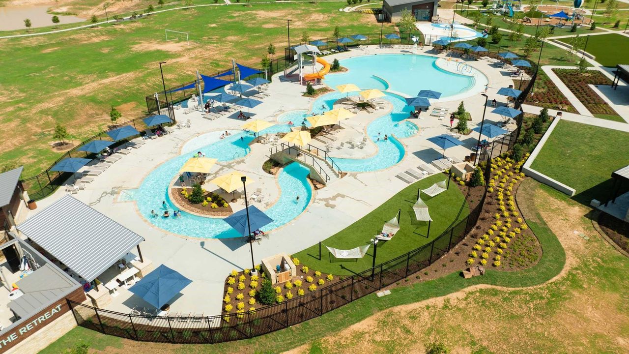 Community amenities in Sunterra Lakes, Katy (Image 2). Community amenities in Sunterra Lakes, Katy (Image 2).