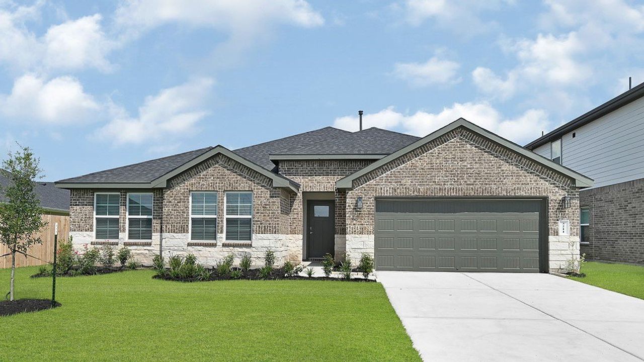 Representative exterior photo of a completed home built from the IRVING by D.R. Horton in Evergreen, Rosenberg, TX (Image 2).