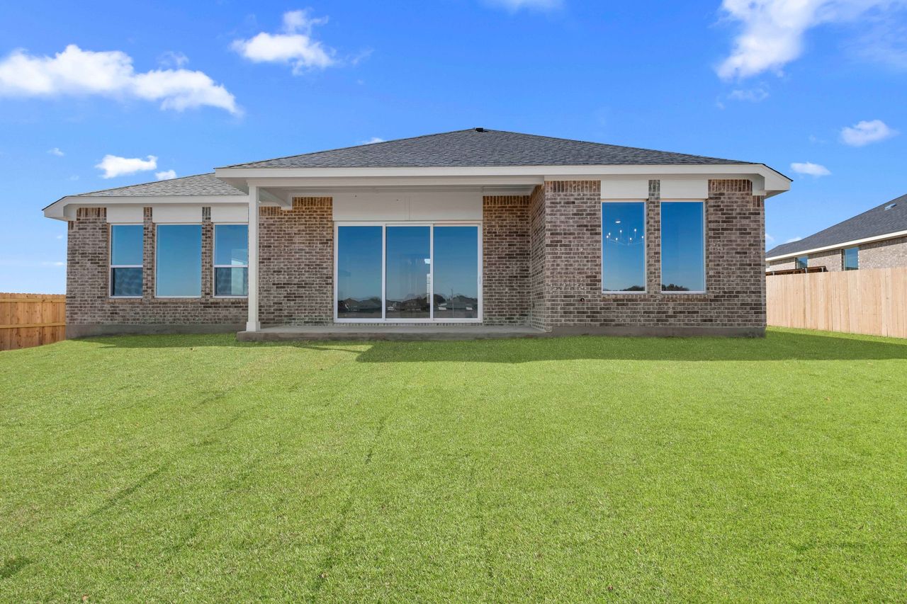 Exterior details and patio area of a home in Bella Charca, Nolanville (Image 2). Exterior details and patio area of a home in Bella Charca, Nolanville (Image 2).