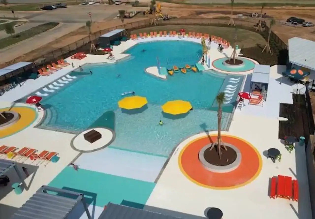 Community amenities in , Hockley (Image 2).