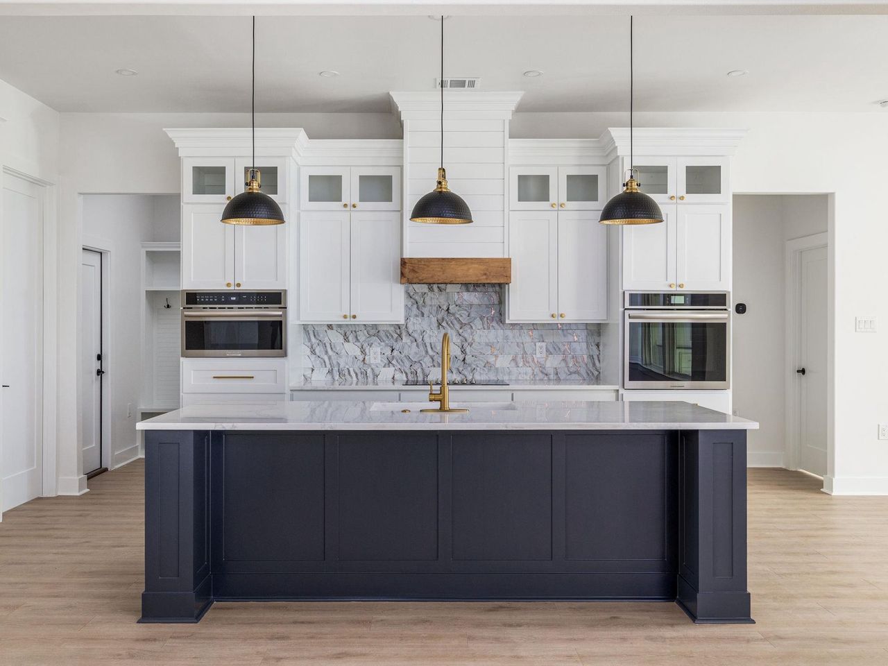 Photo is of completed home built elsewhere. Just showing example of finishes by builder. Photo is of completed home built elsewhere. Just showing example of finishes by builder.