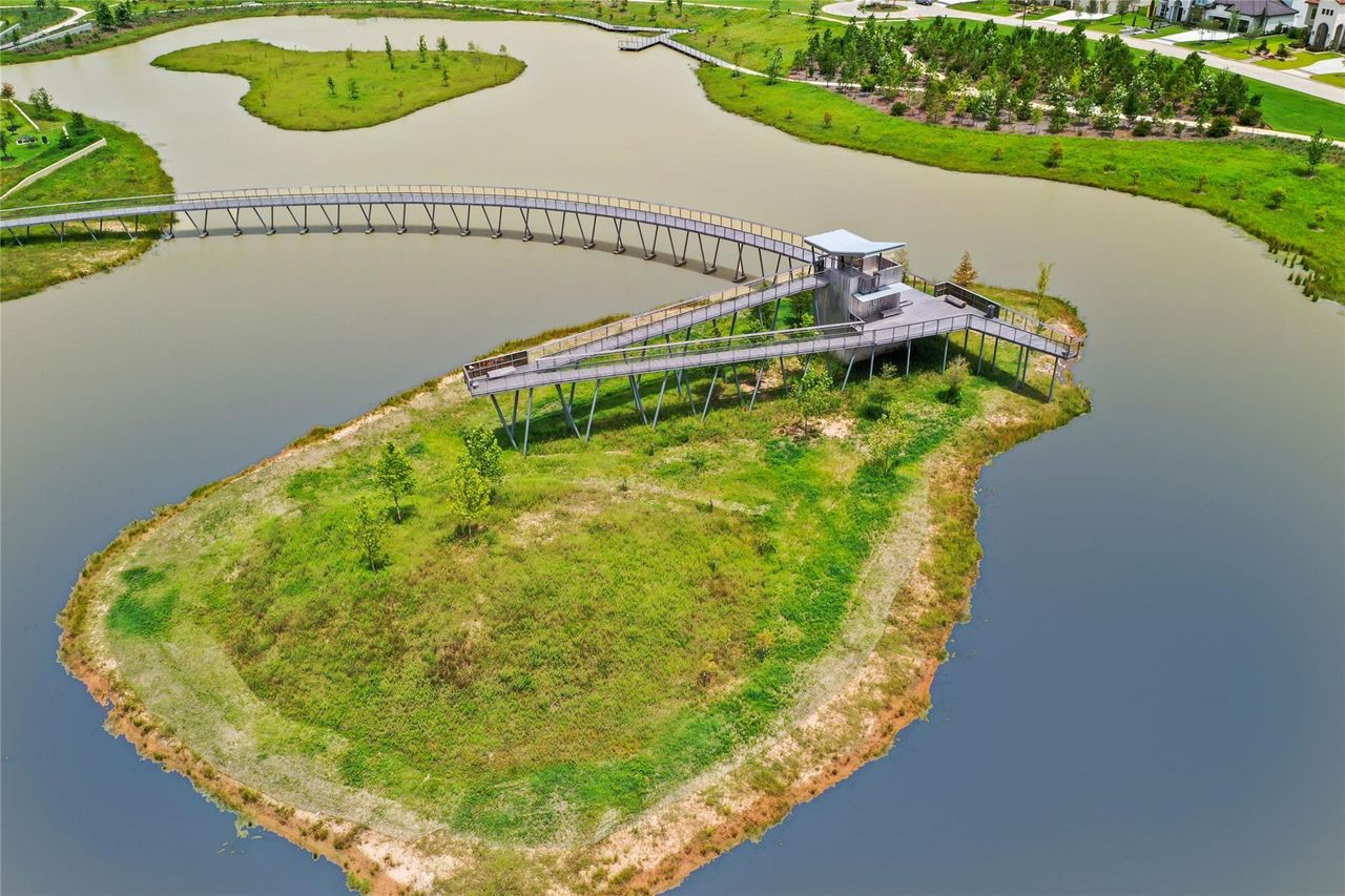 Natural landscape and outdoor views near Bridgeland 45', 50', 70' in Cypress (Image 2). Natural landscape and outdoor views near Bridgeland 45', 50', 70' in Cypress (Image 2).