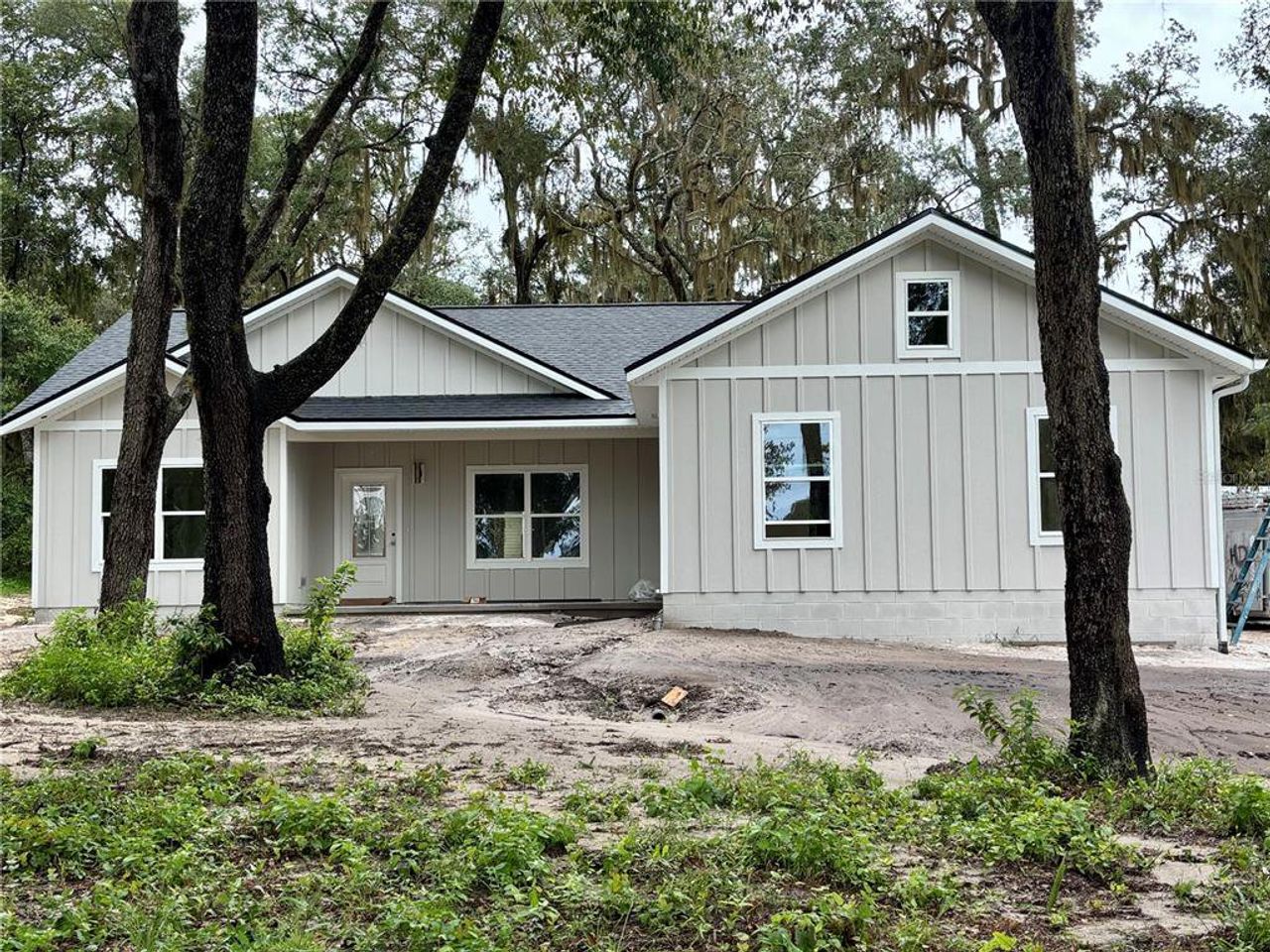 Image 2 of a home in .