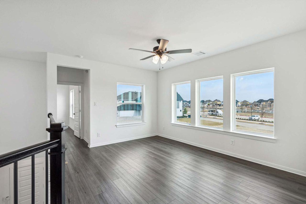 Representative unfurnished interior of a home built from the The Scottsburg by David Weekley Homes in Mantua Point Gardens, Van Alstyne (Image 2). Representative unfurnished interior of a home built from the The Scottsburg by David Weekley Homes in Mantua Point Gardens, Van Alstyne (Image 2).