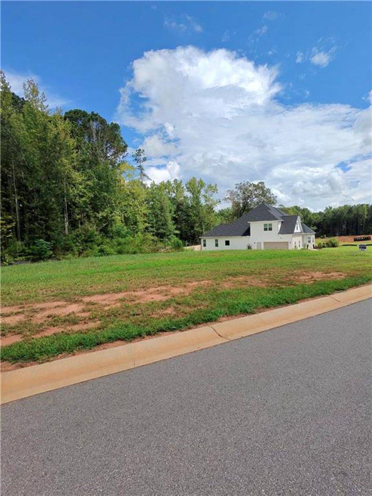 Natural landscape and outdoor views near  in Williamson (Image 2).