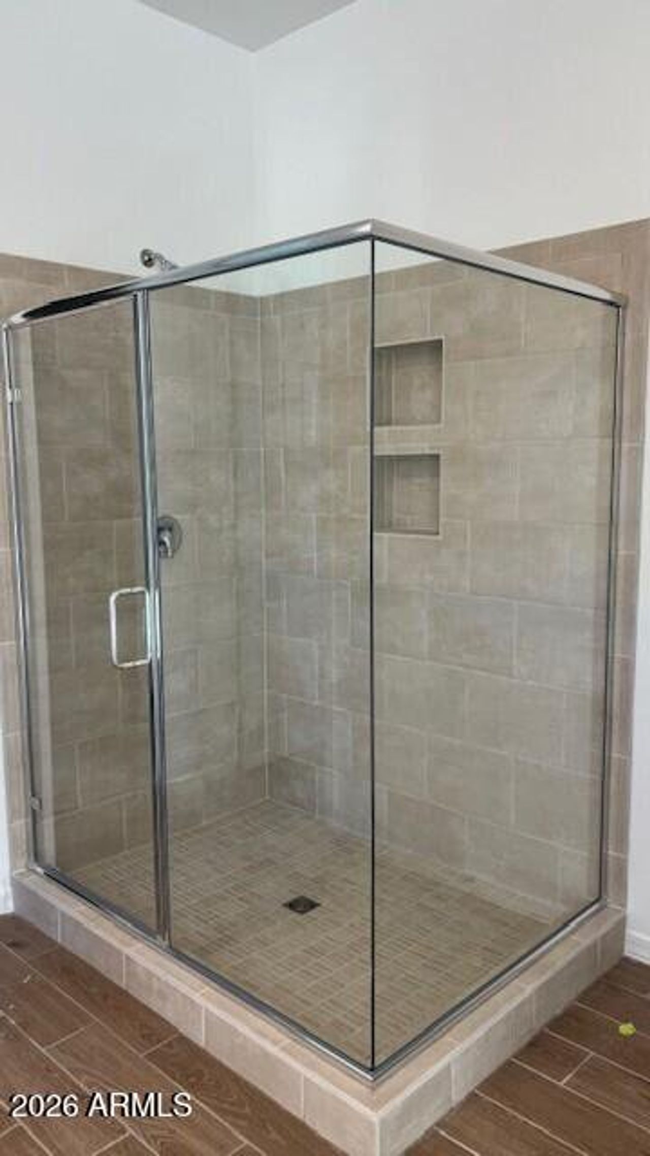 1071 Tiled Shower