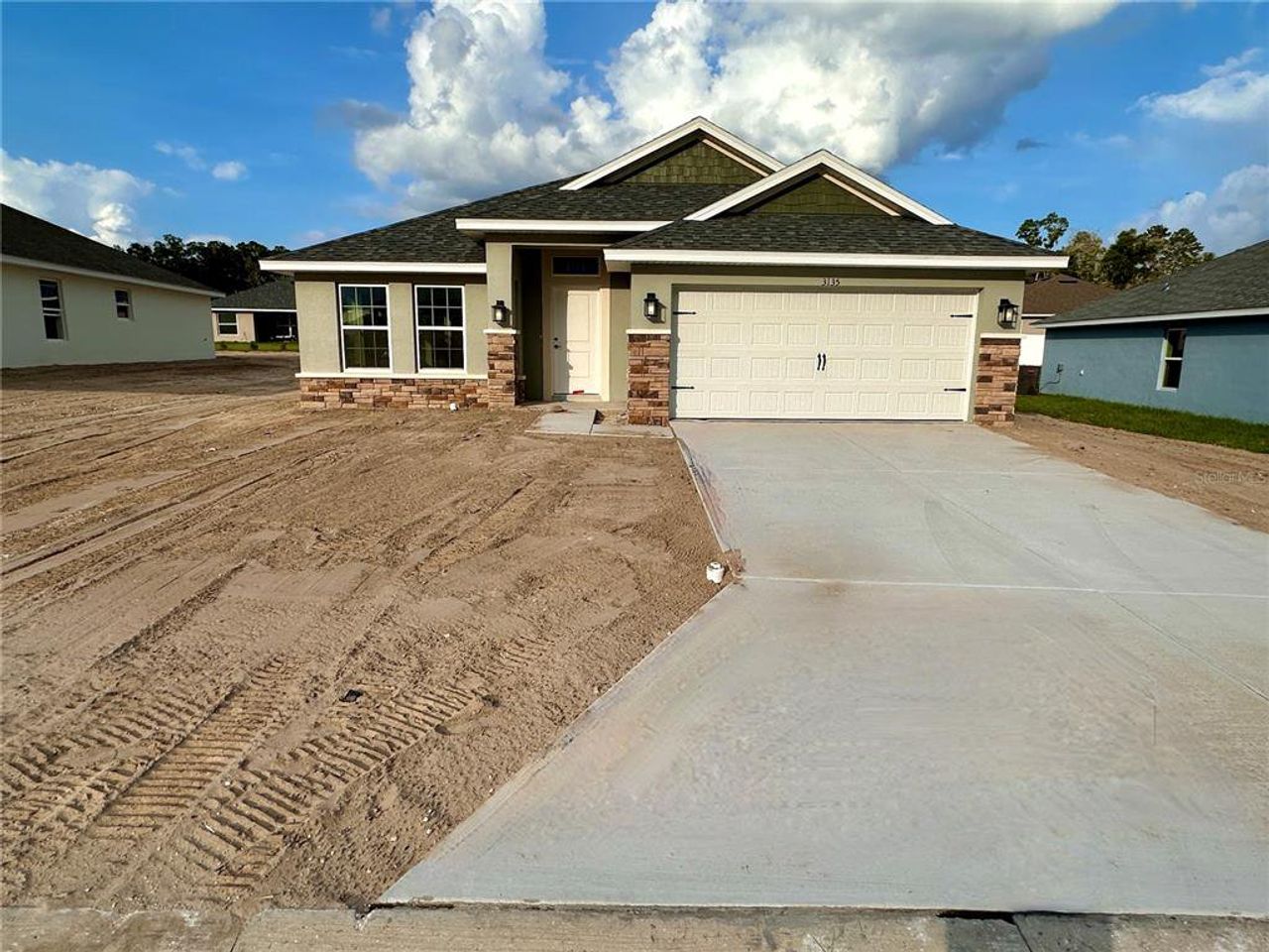 Image 2 of a home in . Image 2 of a home in .