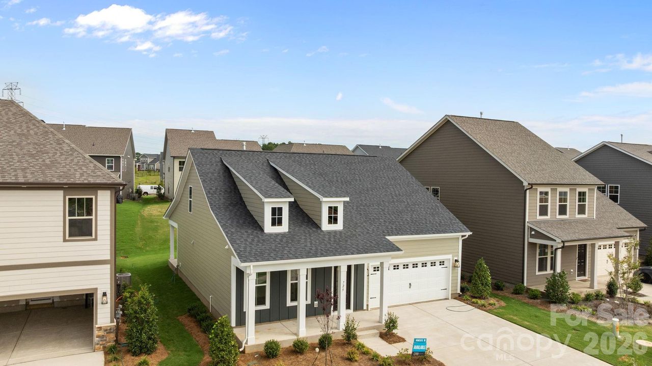 Fairfield 2Photos are representative and may not reflect the exact home, finishes, or features.