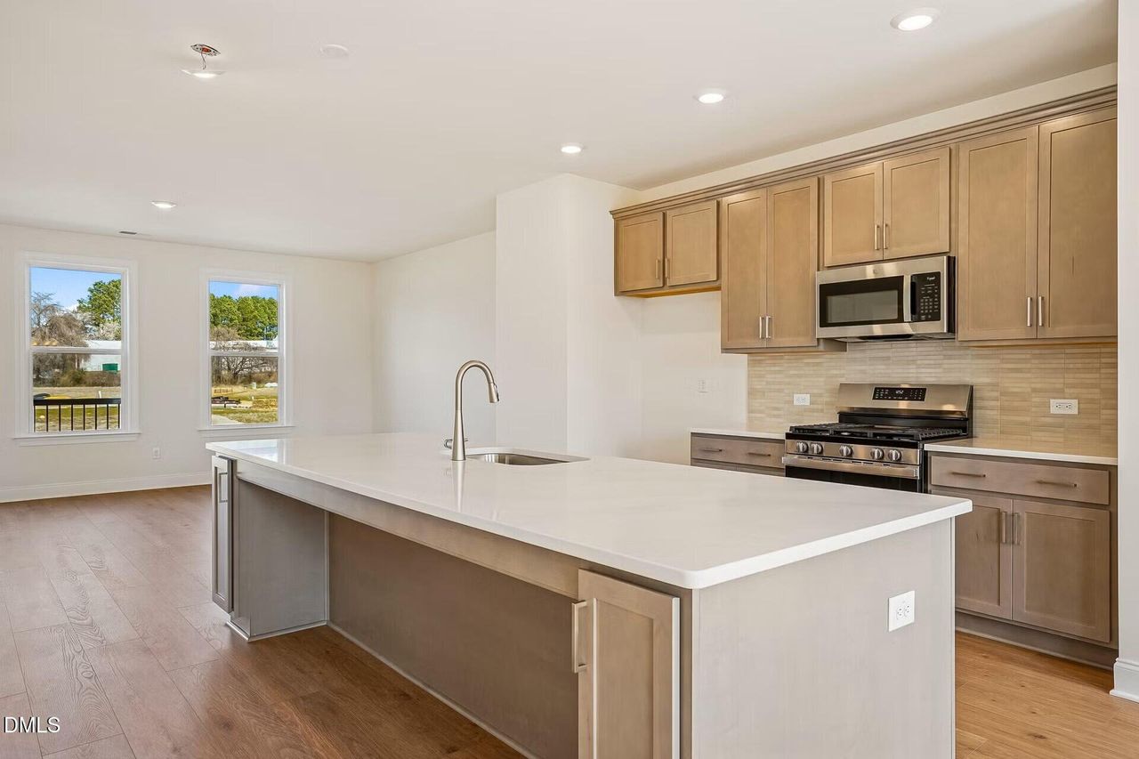 lot 26 Kitchen