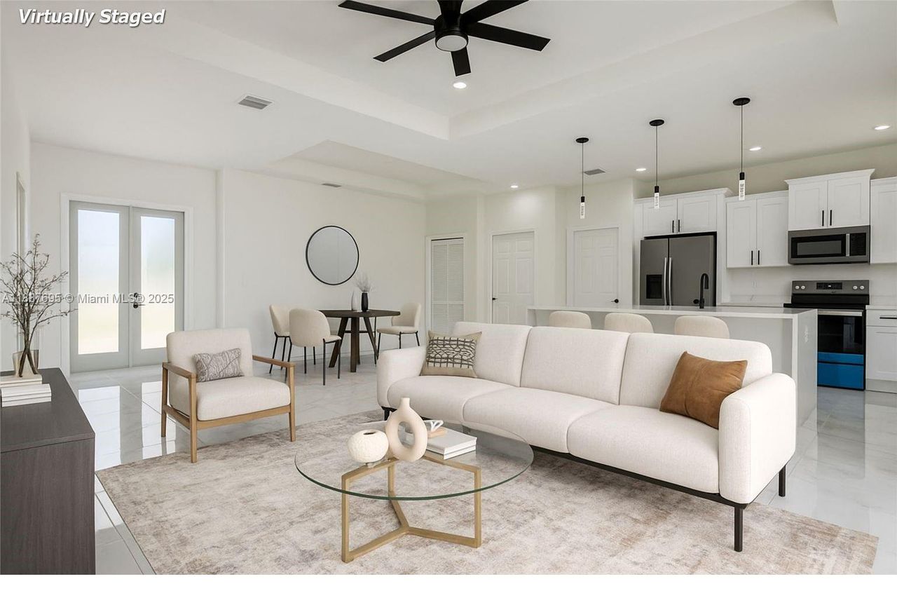 Furnished interior view inside a new home in , Lehigh Acres (Image 2).