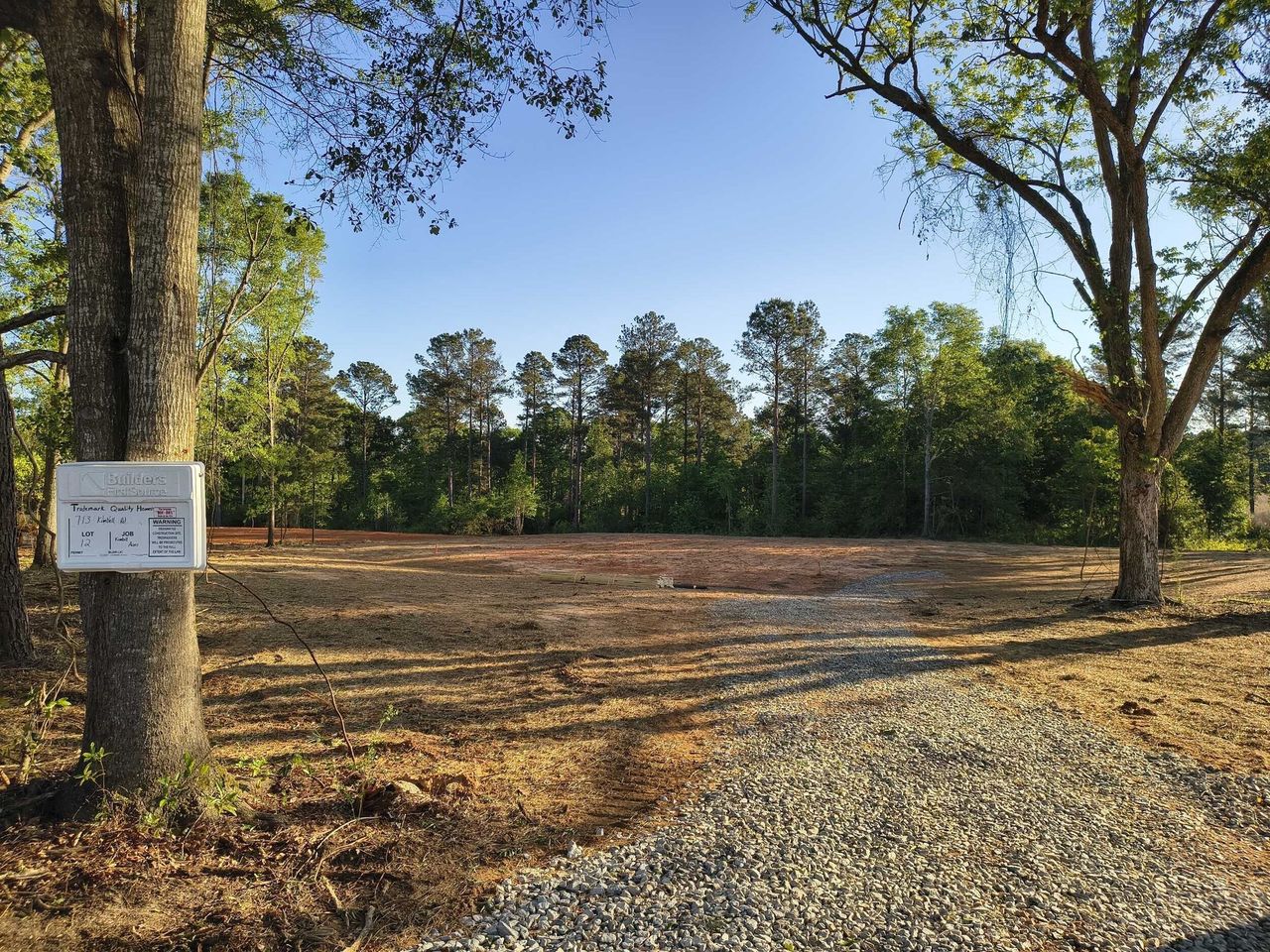 Natural landscape and outdoor views near Kimbell Acres in Pine Mountain (Image 2).