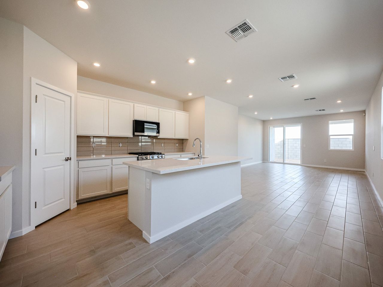 Furnished interior view inside a new home in Teravalis, Buckeye (Image 2). Furnished interior view inside a new home in Teravalis, Buckeye (Image 2).