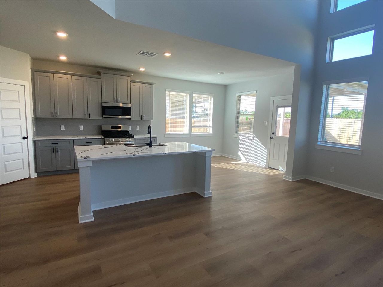 Representative photos. Actual property may vary in features, finishes, and layout Representative photos. Actual property may vary in features, finishes, and layout