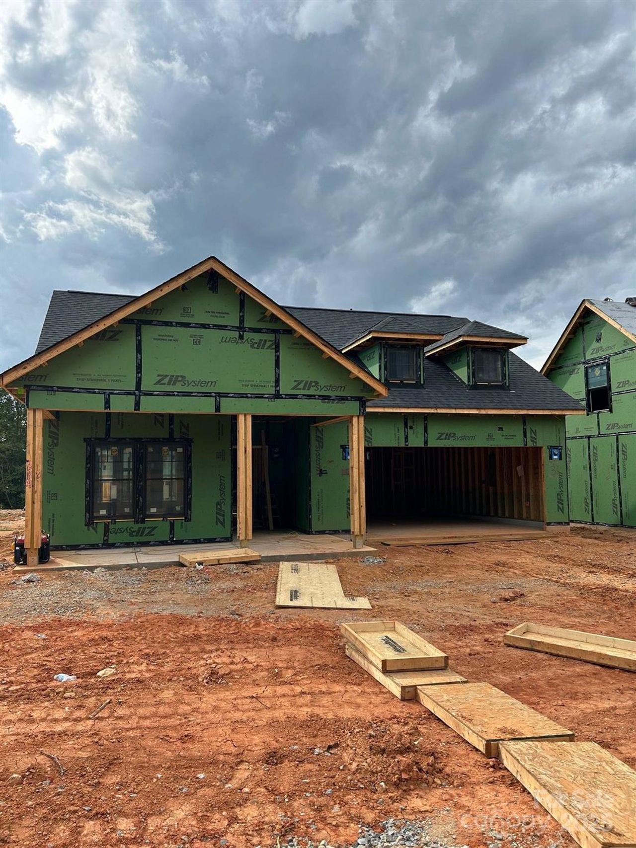 Image 2 of a home in The Courtyards at Hodges Farm.
