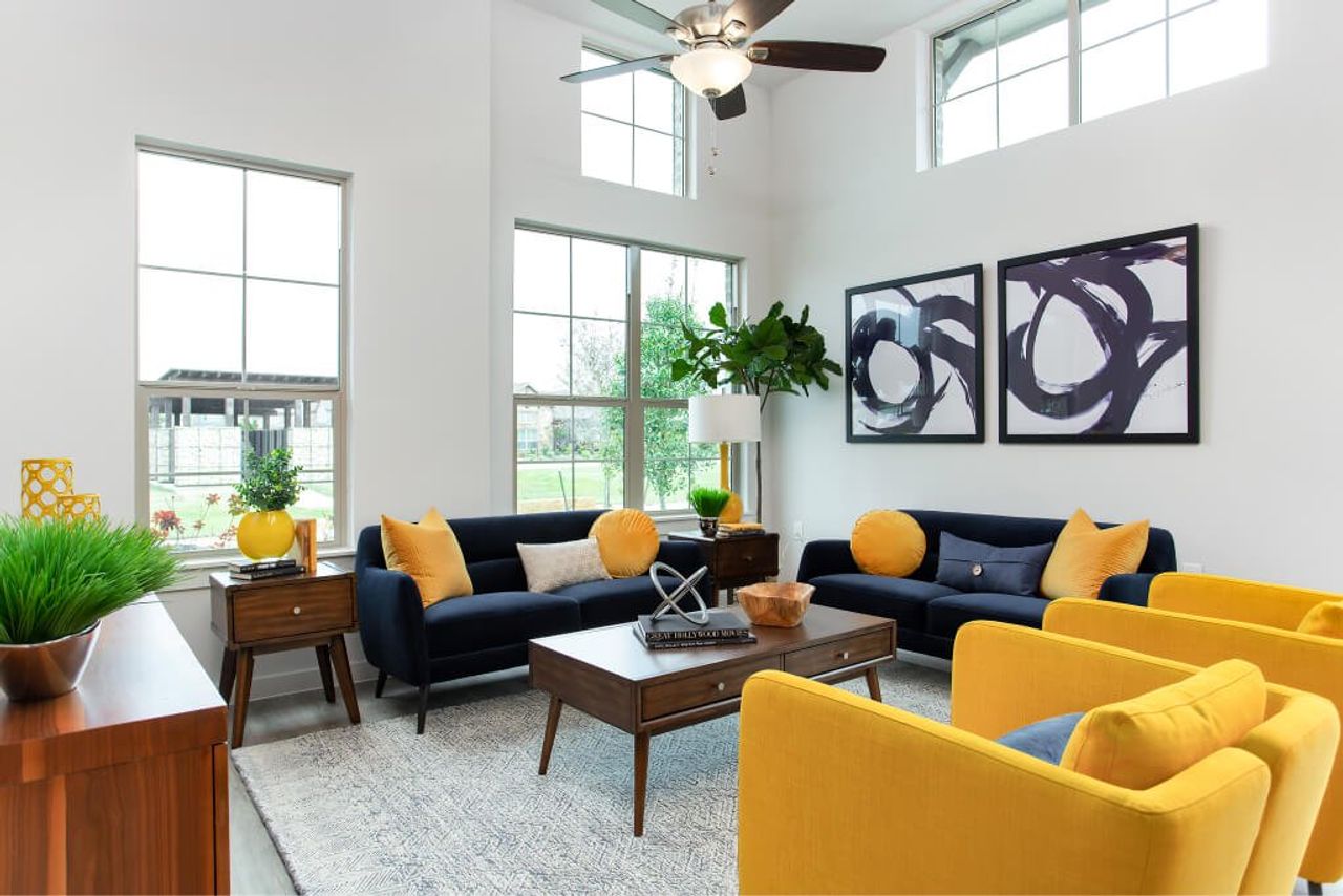 Representative furnished interior of a home built from the Istanbul by Grenadier Homes in Woodbridge Villas, Wylie (Image 2).