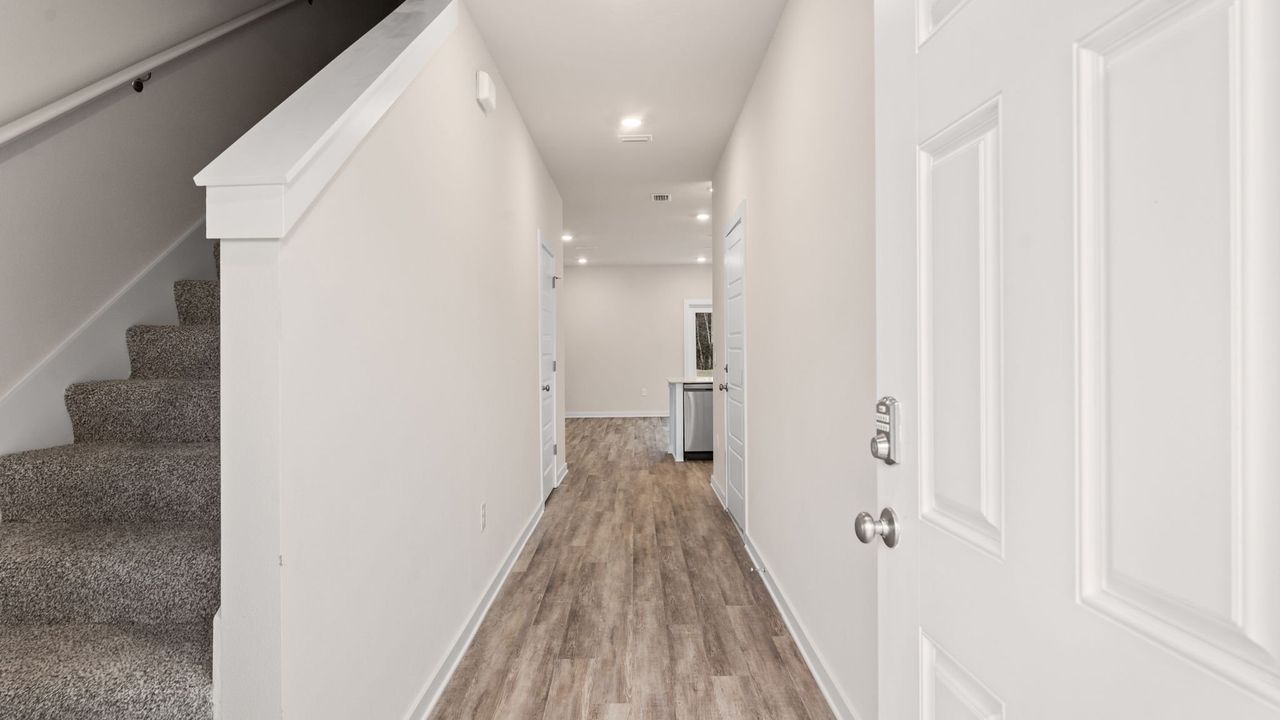 Spacious, unfurnished interior of a new home in Bayside at Ward Creek, Panama City Beach (Image 2). Spacious, unfurnished interior of a new home in Bayside at Ward Creek, Panama City Beach (Image 2).