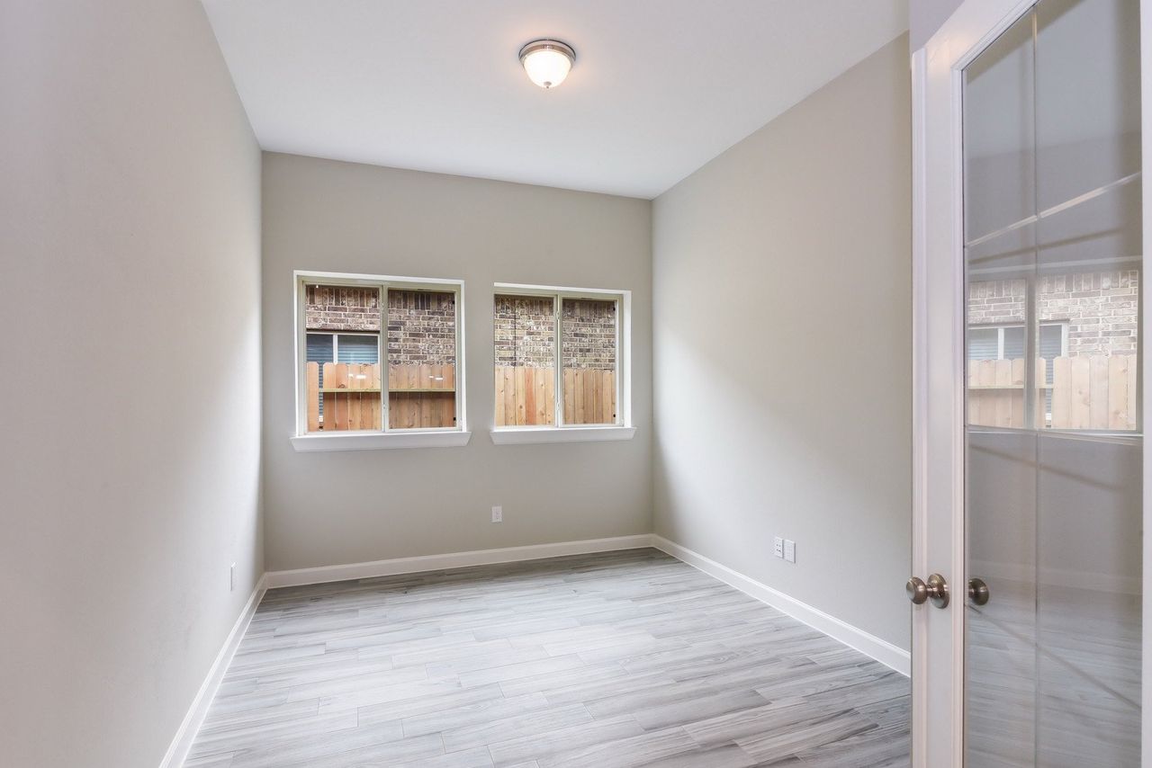 Representative unfurnished interior of a home built from the The Carolcrest by David Weekley Homes in Harvest Green 45', Richmond (Image 2). Representative unfurnished interior of a home built from the The Carolcrest by David Weekley Homes in Harvest Green 45', Richmond (Image 2).