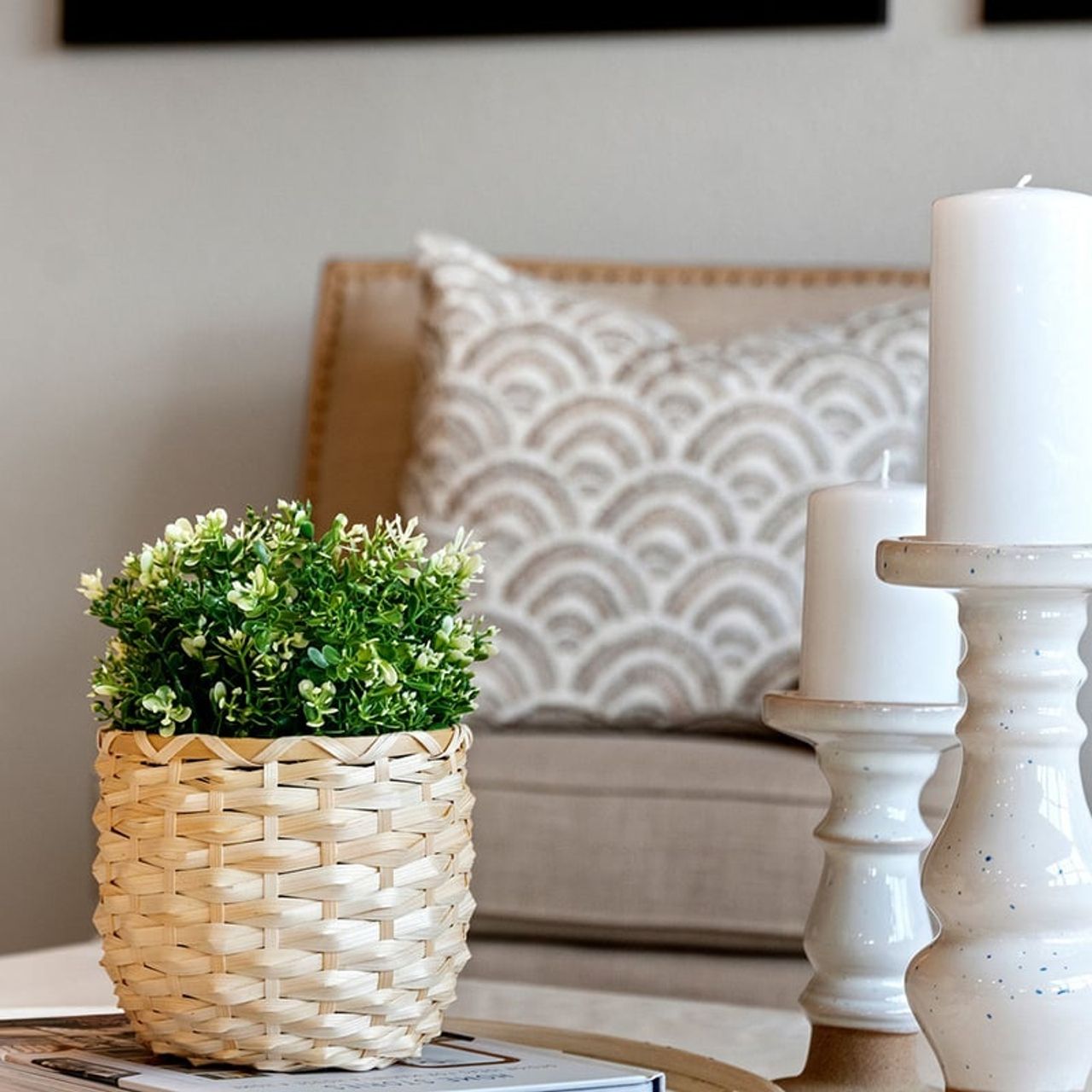 Image 2 representing the Plan 1042 by KB Home in Sonterra - Cool Water, Jarrell, TX.