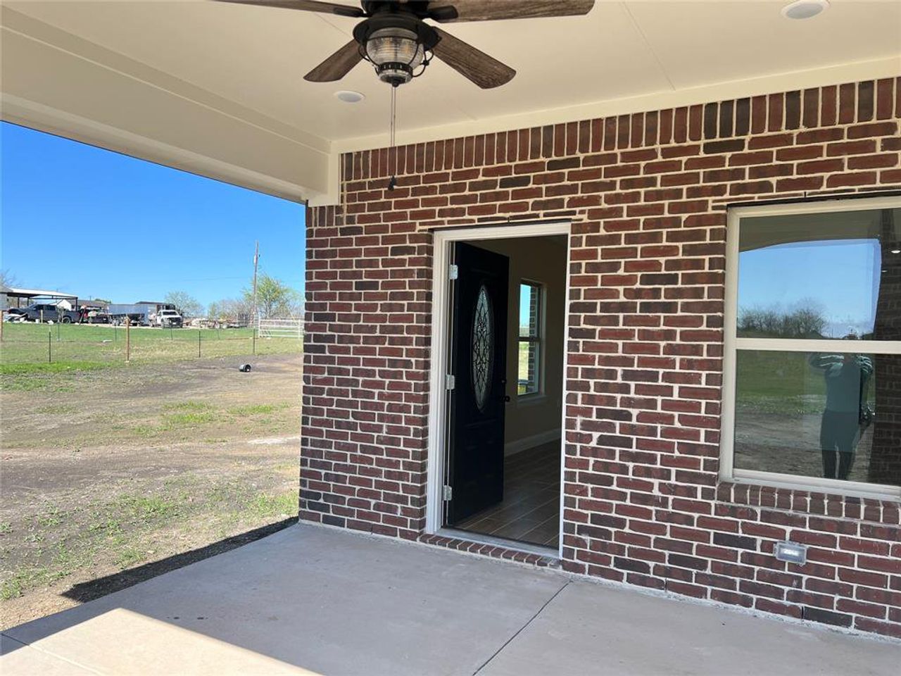 Exterior details and patio area of a home in , Rice (Image 2).