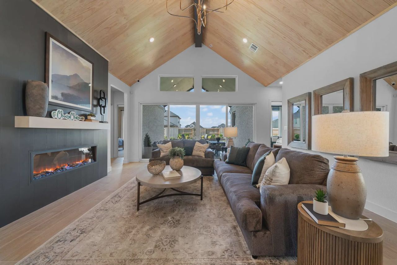 Representative furnished interior of a home built from the Brentwood by Chesmar Homes in Attwater 65's, Waller (Image 2).