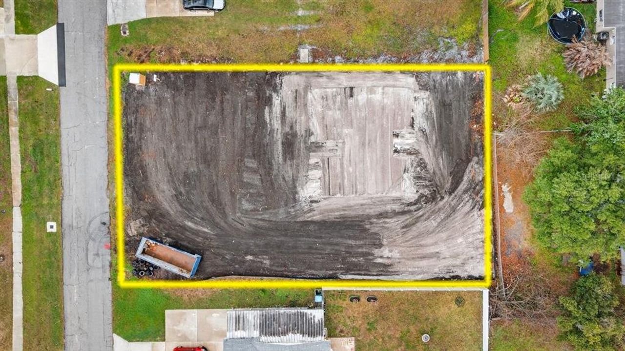 Site preparation for new homesites in , Deltona (Image 2).