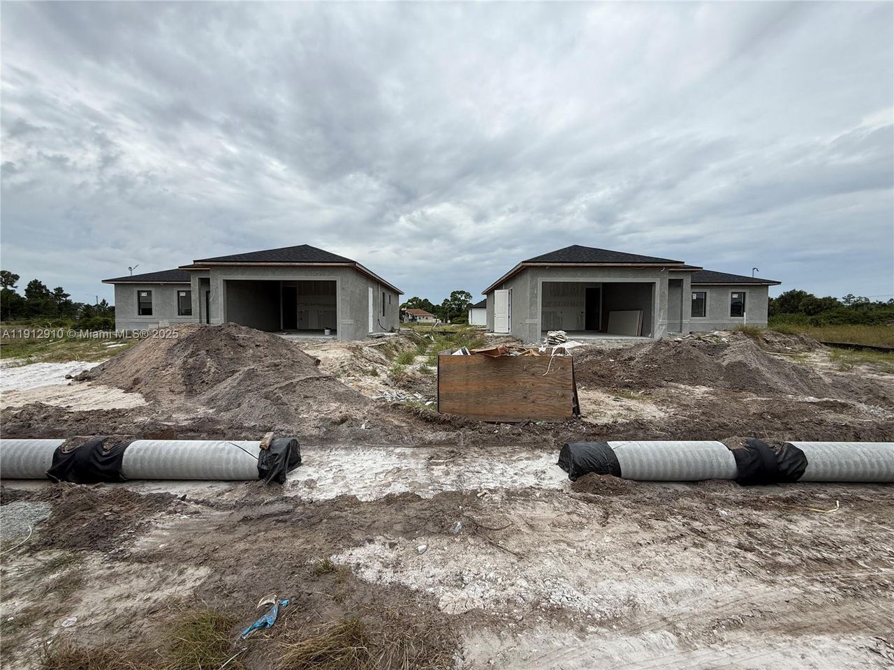 Site preparation for new homesites in , Lehigh Acres (Image 2). Site preparation for new homesites in , Lehigh Acres (Image 2).