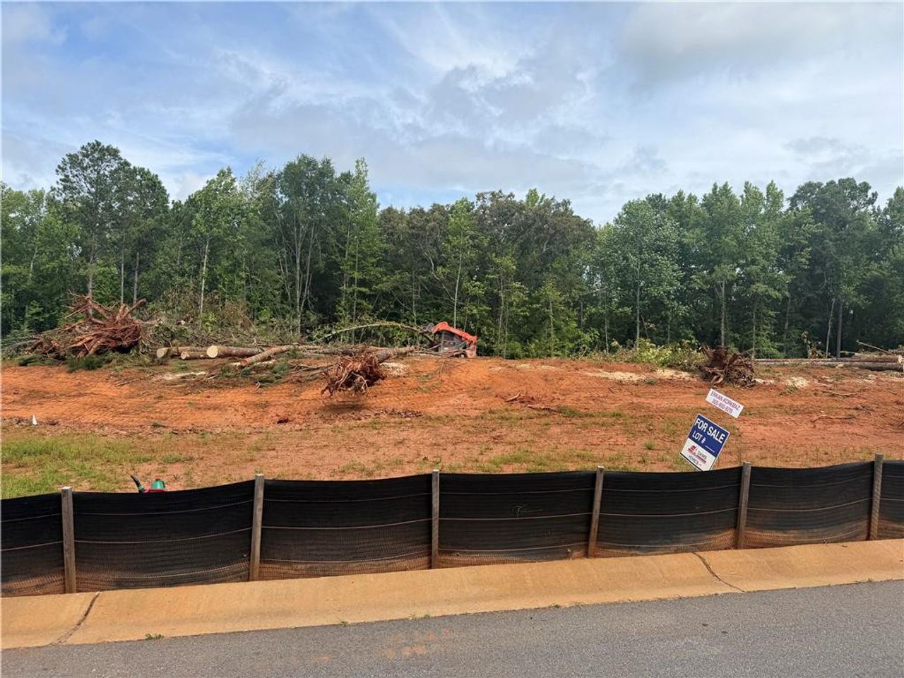 Site preparation for new homesites in , Williamson (Image 2). Site preparation for new homesites in , Williamson (Image 2).