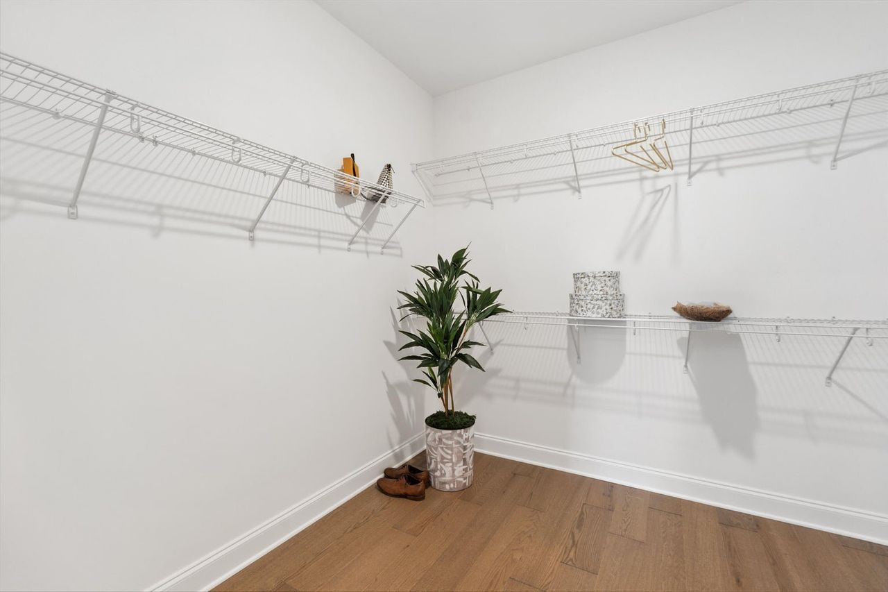 Spacious, unfurnished interior of a new home in Timberlee, Ooltewah (Image 2).