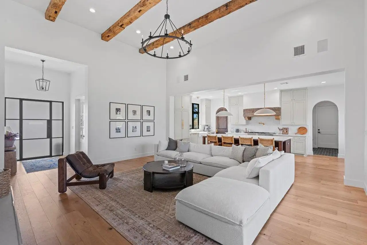 Please note: This listing is for a to-be-built home. The images shown are not of the subject property and are for reference only. The floor plan and finish-out can be customized to suit the buyer's preferences.