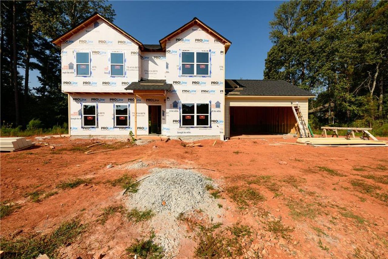 Image 2 of a home in . Image 2 of a home in .