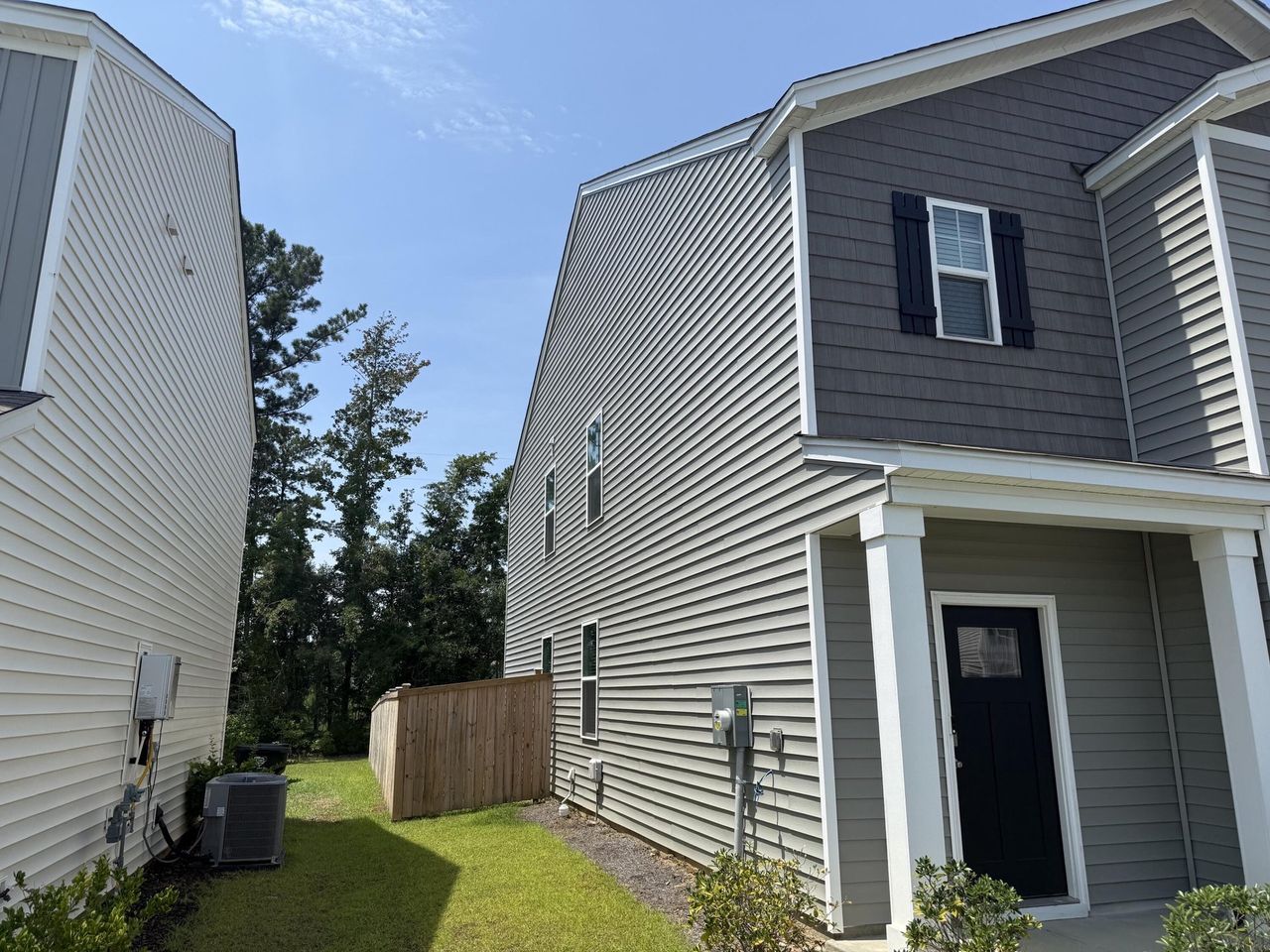 Exterior details and patio area of a home in , Summerville (Image 2).
