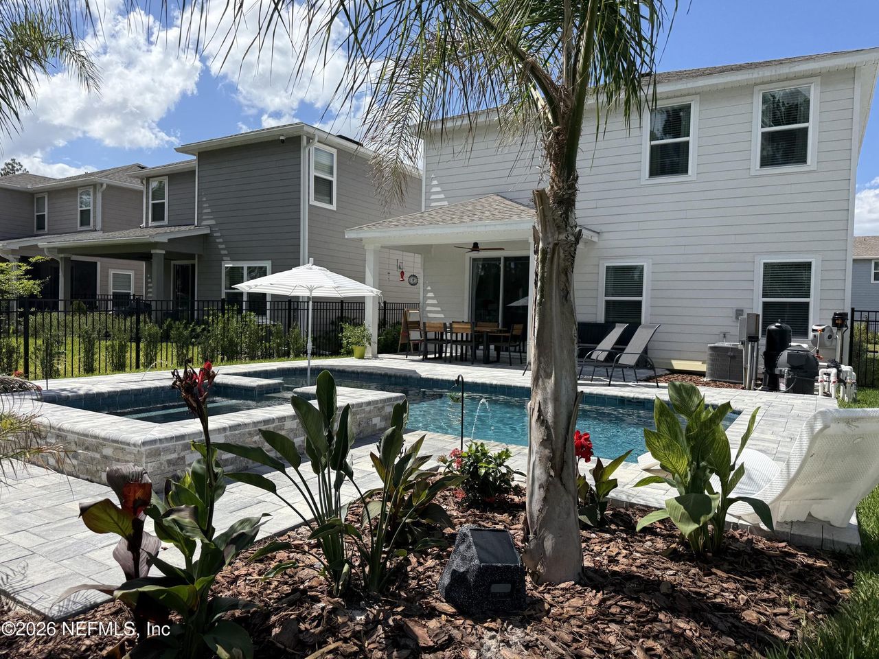 Exterior details and patio area of a home in Shearwater, St. Augustine (Image 2).