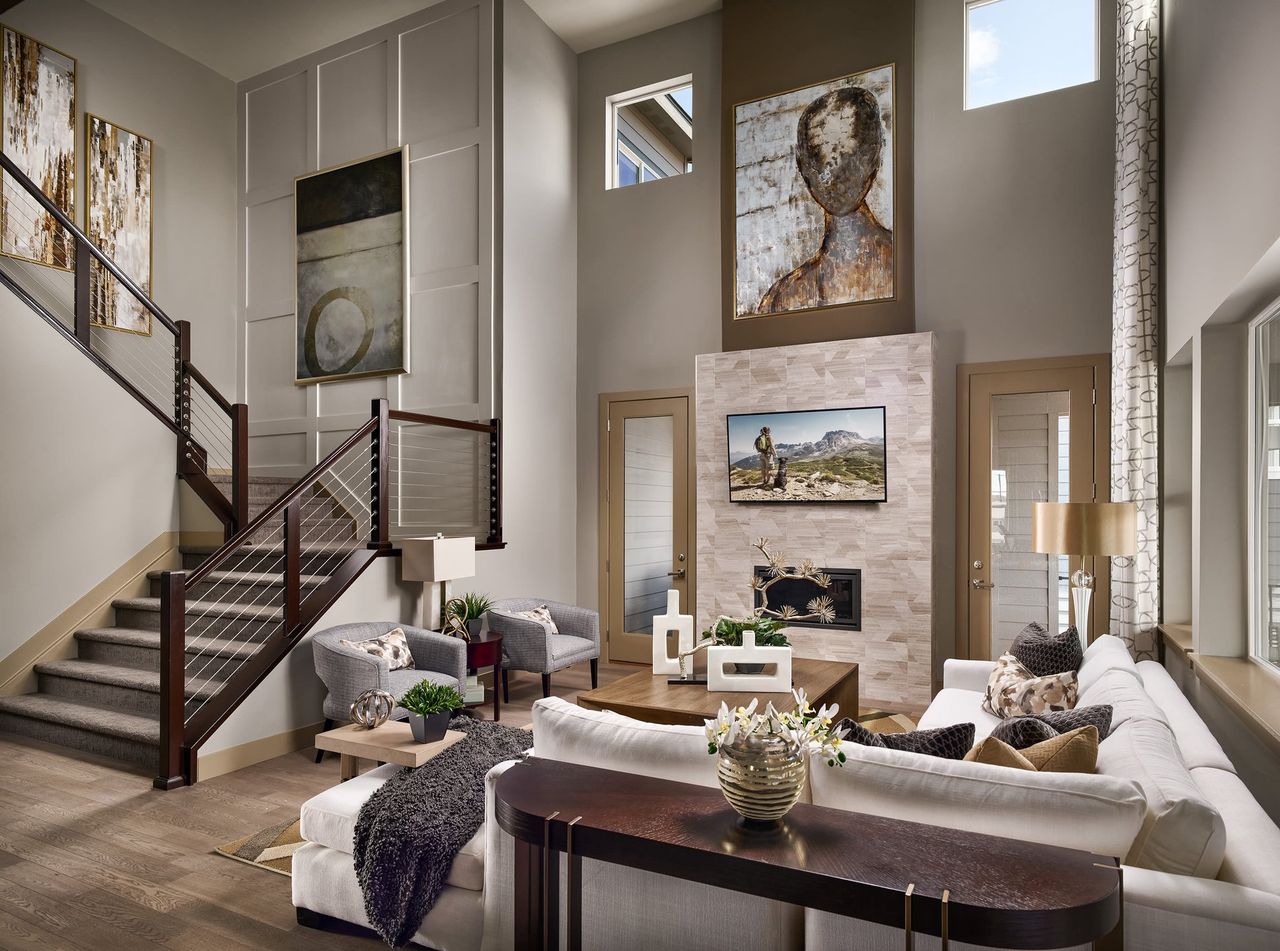 Representative furnished interior of a home built from the Hawthorne by Tri Pointe Homes in Pine Ridge at Sugarloaf Mountain, Minneola (Image 2).