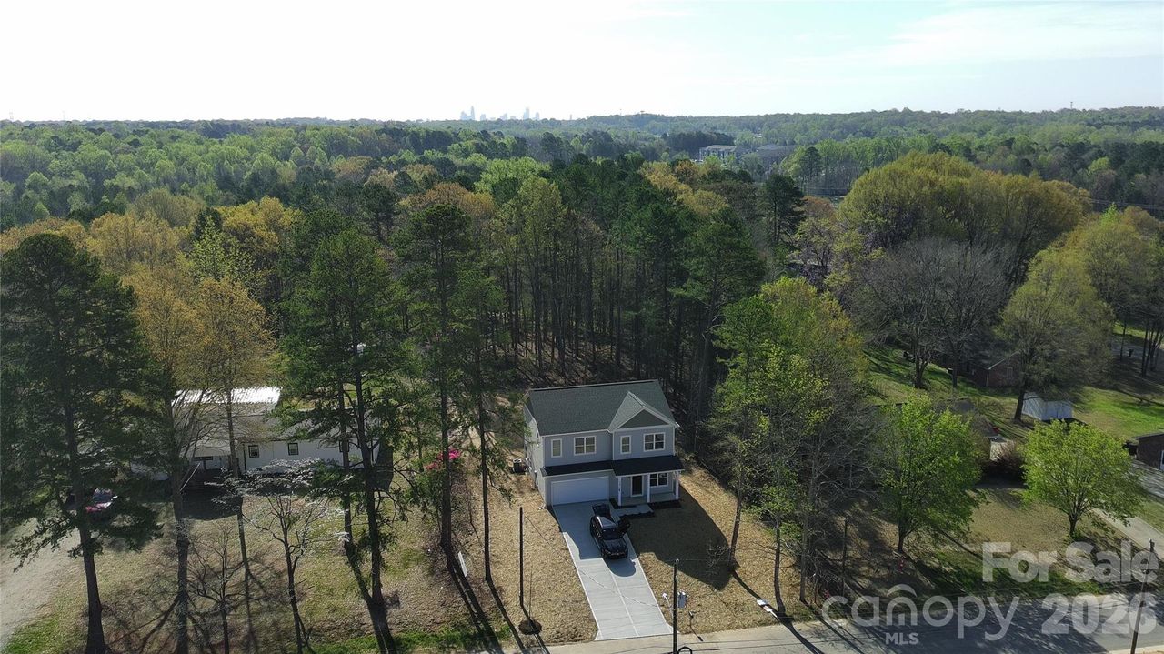 Image 2 of a home in .