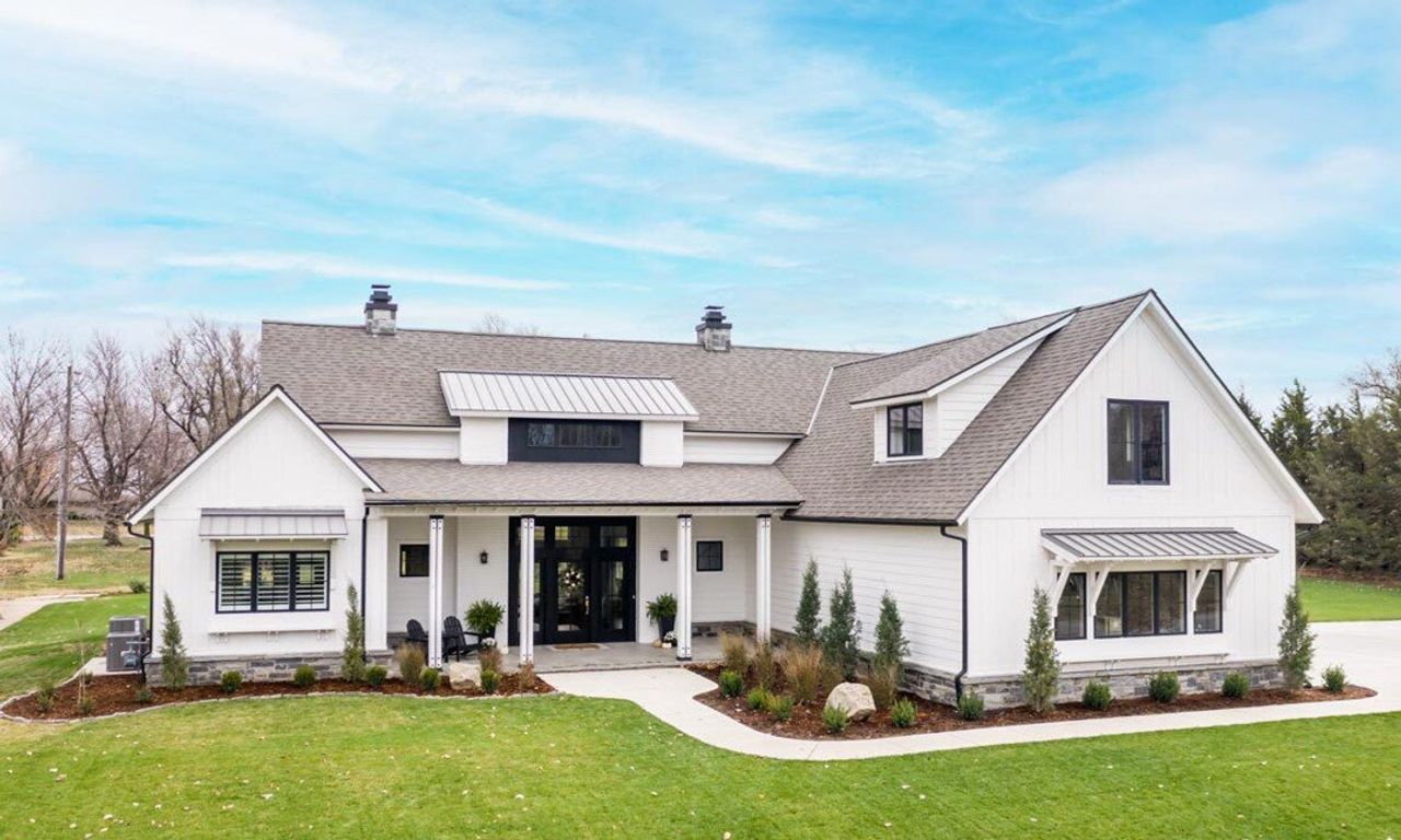 Representative exterior photo of a completed home built from the The Avalon by Remington Custom Homes in Bella Crossing, Benbrook, TX (Image 2).