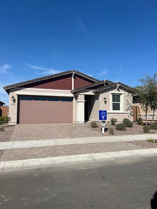A charming modern home with a two-car garage and landscaped yard in Avion: Horizon by Lennar (Goodyear, AZ).