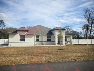 A charming single-story home with a spacious yard in Fox Meadows by Maronda Homes (Middleburg, FL).