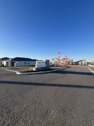 New homes in Seasons at Eden Hills by Richmond American Homes, featuring modern designs in Lake Alfred, FL.