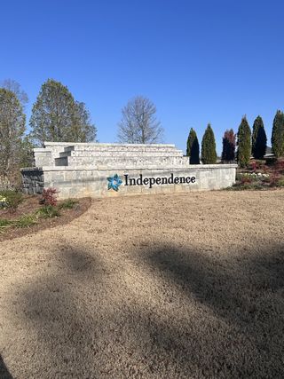 Entrance monument with elegant stonework in the Independence community by D.R. Horton in Loganville, GA.