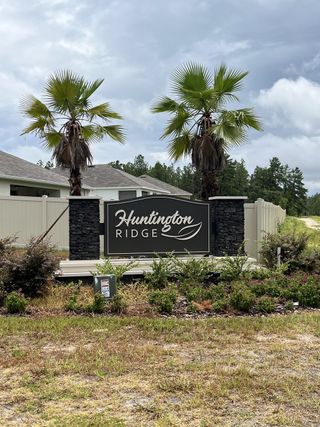 Welcome to Huntington Ridge in Ocala, FL, where D.R. Horton builds stunning homes in a peaceful setting.
