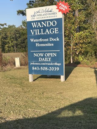Discover waterfront living at Wando Village by John Wieland in Charleston, SC. Homesites open daily.