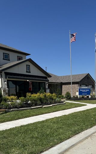 A charming modern home with manicured landscaping in Crosby Farms by Lennar (Crosby, TX).