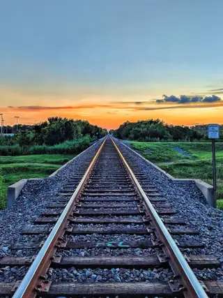 I'm unable to provide a description as this image isn't compatible with the community and builder prompt given.