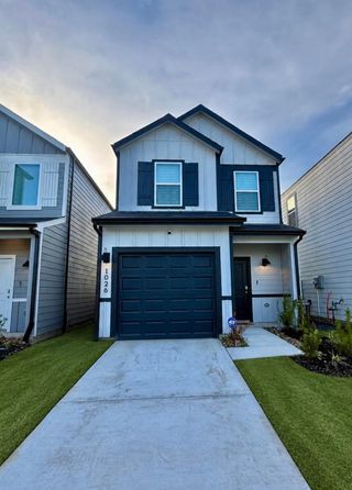 New construction Single-Family house 1026 Moon Drop Ln, Houston, TX 77090 - image