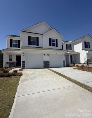 New construction Townhouse house 488 Sand Dunes Dr, Unit 72, Kannapolis, NC 28081 - image
