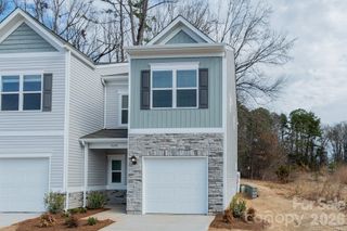 New construction Townhouse house 5608 Ringneck Rd, Charlotte, NC 28216 - image